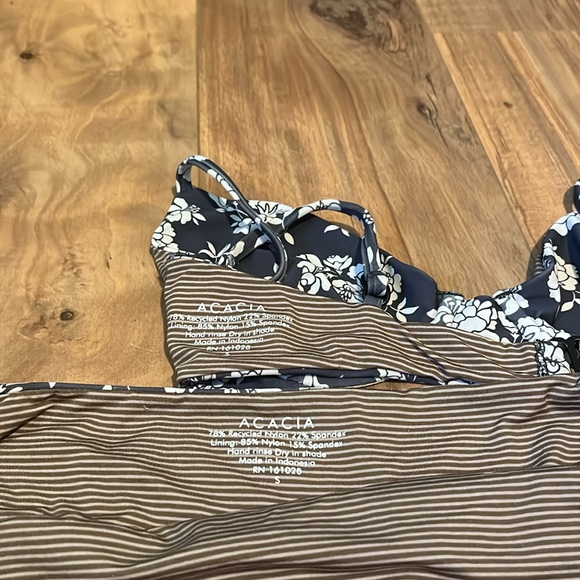 Acacia Swimwear manhattan top and Mumbai bottom in blossom - Picture 2 of 8